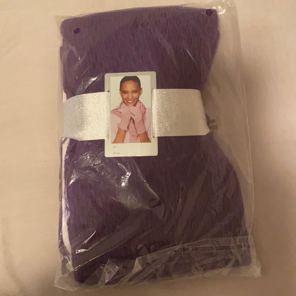 COPY - Women’s Scarf and Gloves set-Purple- New With Tags